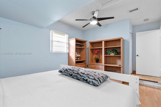 Building Photo - 12265 NW 32nd Manor