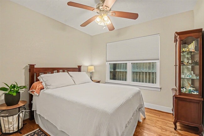 Building Photo - 4831 Stillbrooke Dr