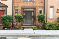 Building Photo - 1424 Trafalgar Ln