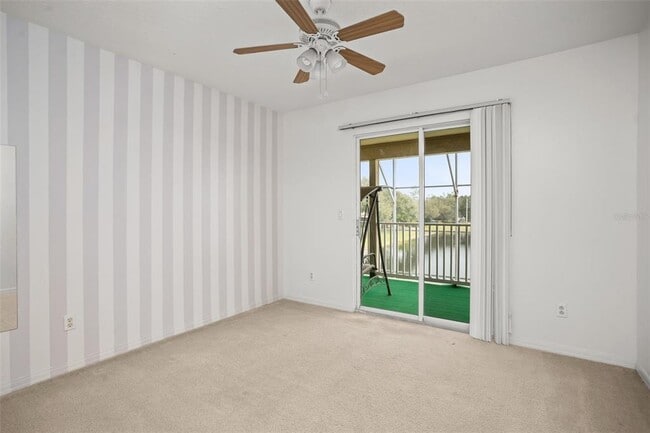 Building Photo - 9727 Mountain Lake Dr