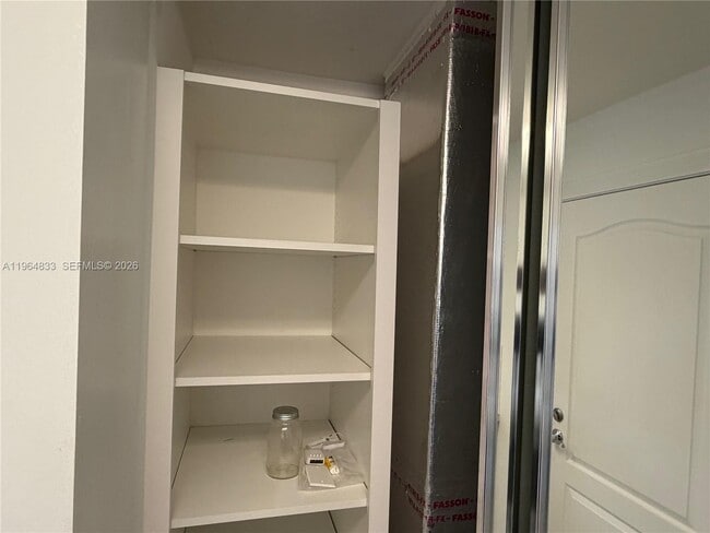 Building Photo - 8270 Eleuthera Ln