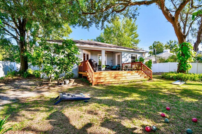 Building Photo - 2804 N Munro St