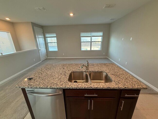 Building Photo - 3124 VOYAGER Ave