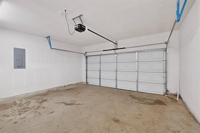 Building Photo - 5838 Humbert Ave