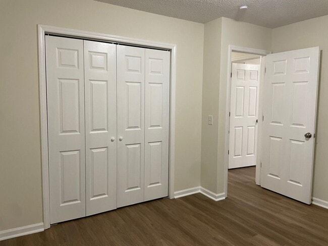 Building Photo - NEWLY RENOVATED 2 BED, 2 BATH HOME LOCATED IN ASHEBORO!