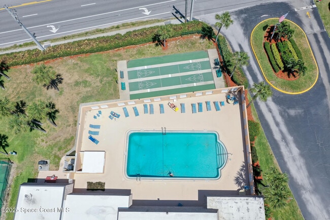 Building Photo - 2700 N Hwy A1A