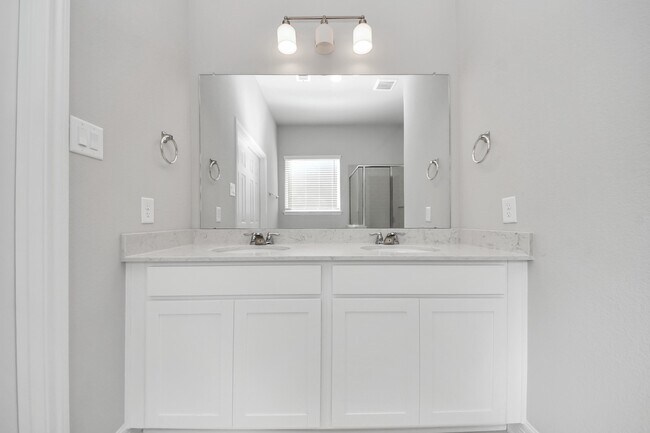 Building Photo - 2968 Golden Dust Dr