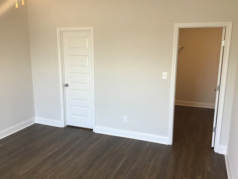 Building Photo - 5057 Mountain Springs Rd