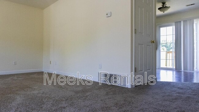 Building Photo - 441 Mill Rd