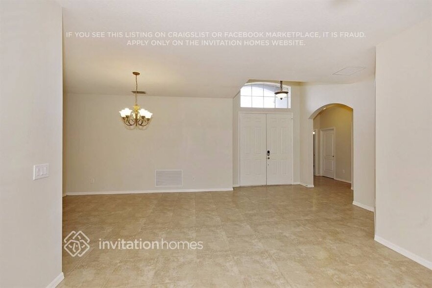 Building Photo - 569 Azalea Bloom Dr