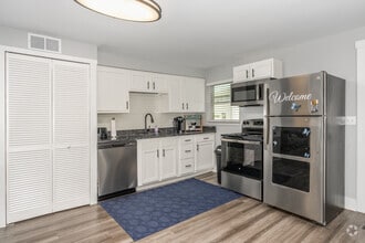 Interior Photo - Gahanna Commons