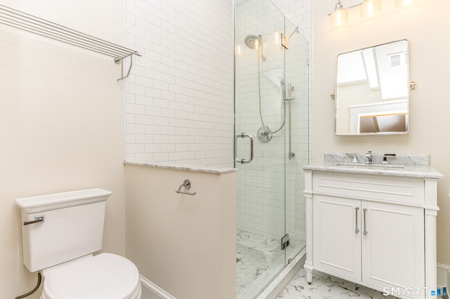 Building Photo - 27 Hubinger St