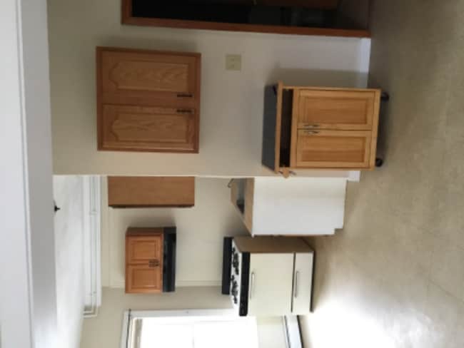 Building Photo - 863 Plymouth Ave