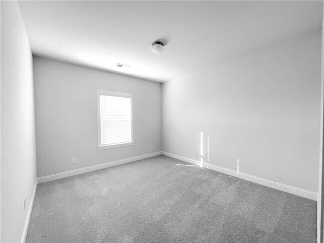 Building Photo - 4020 Adder Cir