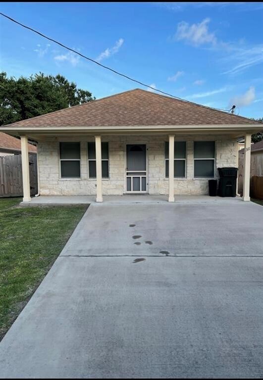 Building Photo - 307 Kansas St
