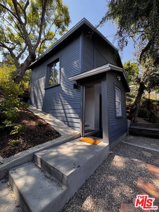 Building Photo - 2449 Riverside Pl