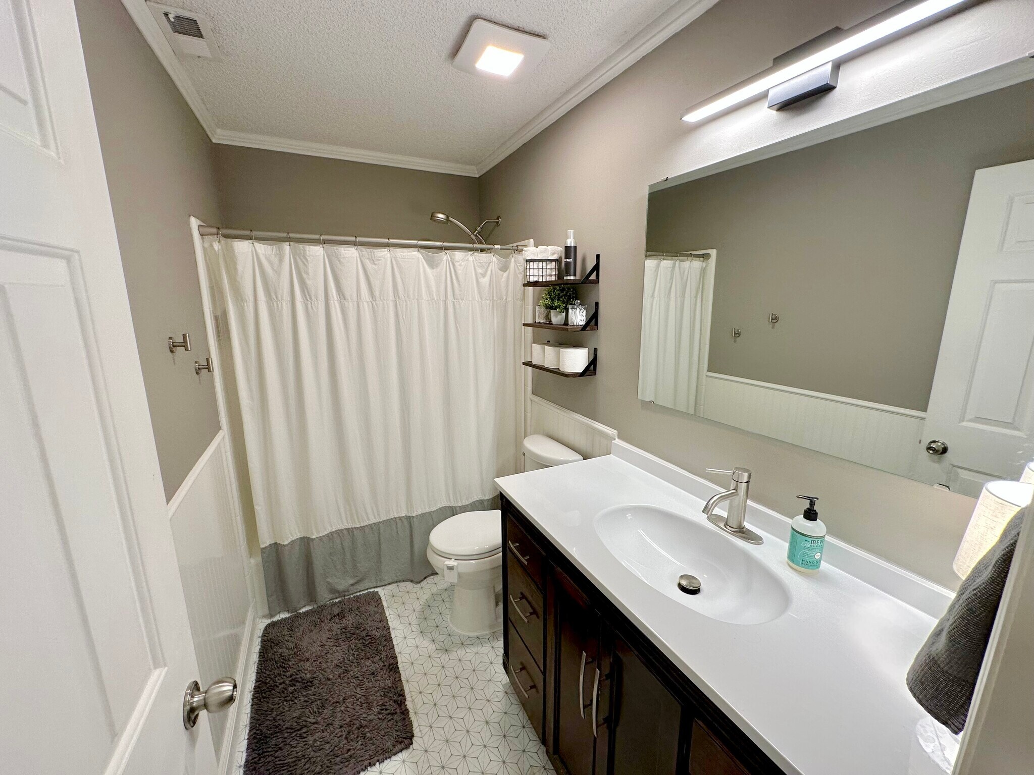 Building Photo - 5788 Brentwood Trce