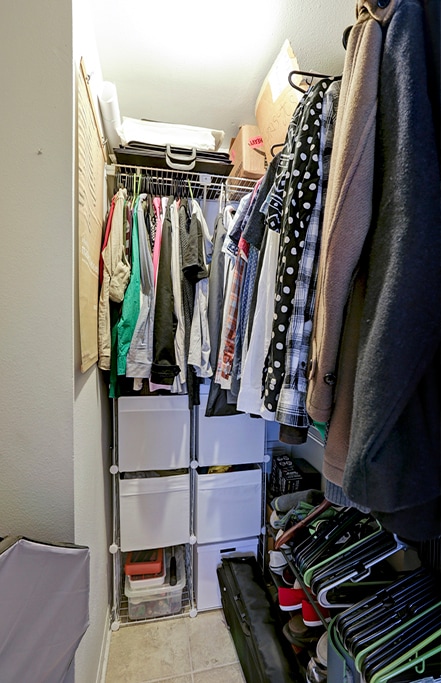 Closet - 2507 Montrose Blvd