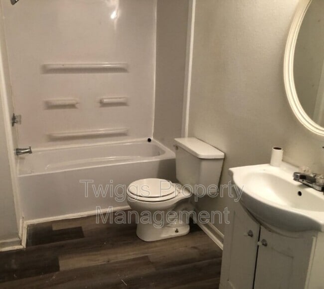 Building Photo - 107 Gumbo Dr