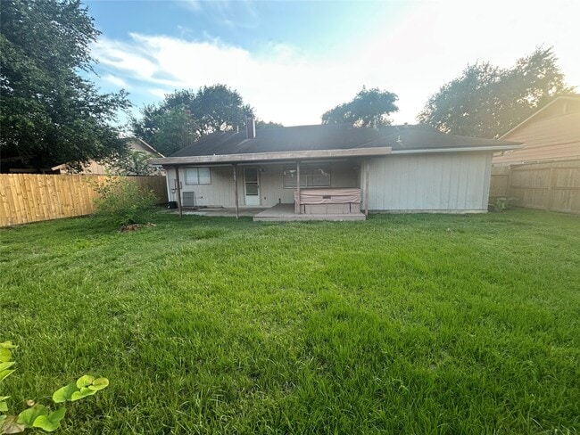 Building Photo - 12310 Jaguar Dr
