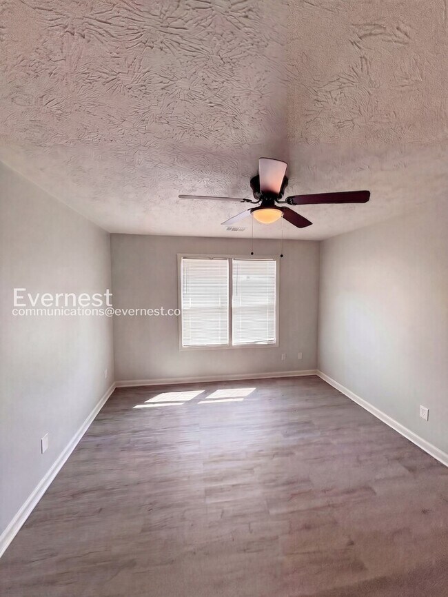 Building Photo - 1236 Claywill Cir