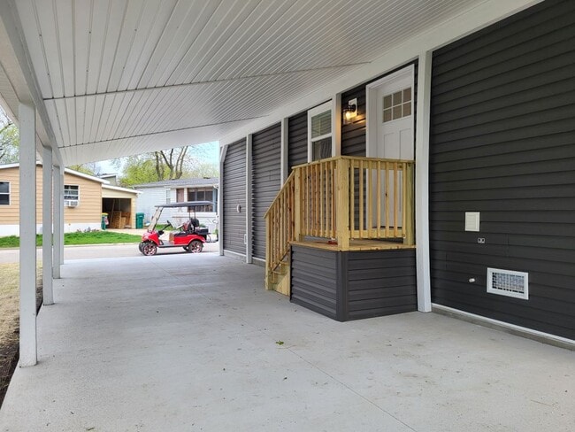 Building Photo - 1149 Bayside Rd