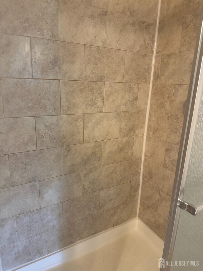Building Photo - 304 Wimbeldon Ct