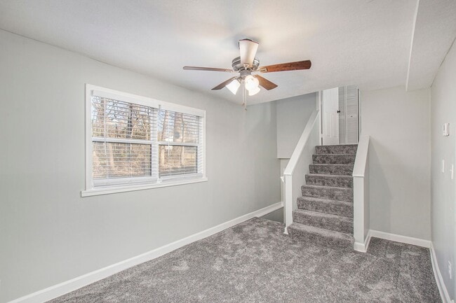 Building Photo - Coming soon!  Rare Mission Kansas home for rent