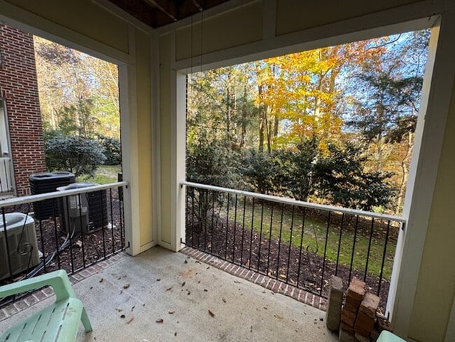 Building Photo - Atlantic Place Condo - Preleasing Opportun...