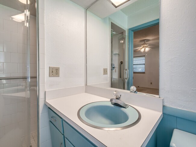Building Photo - 6721 St Mary's Cir