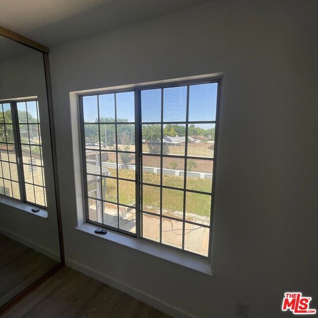 Building Photo - 3021 Limewood Ln