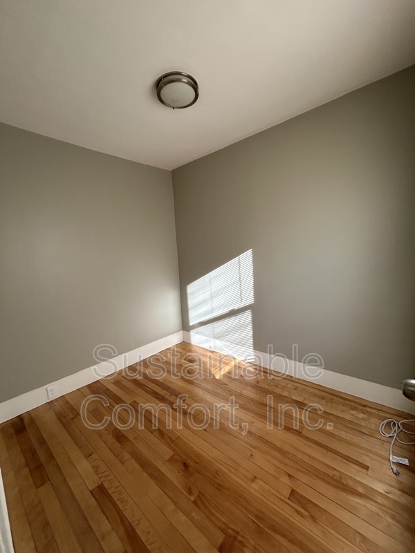 Building Photo - 18 Plantation St