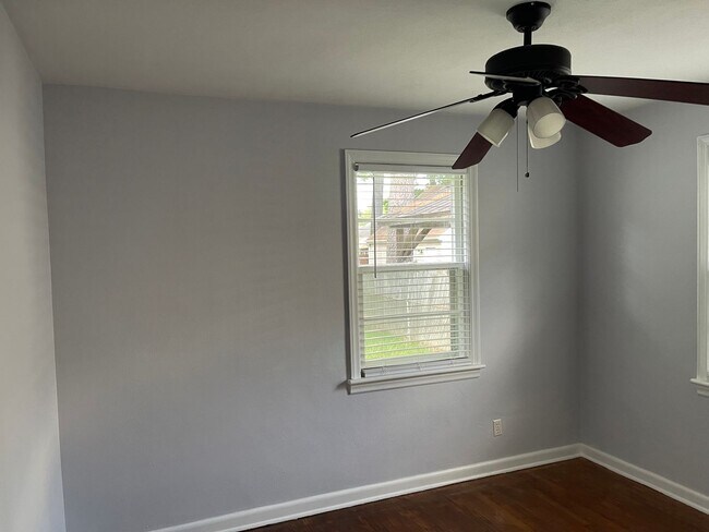 Building Photo - 6508 Adair Ave
