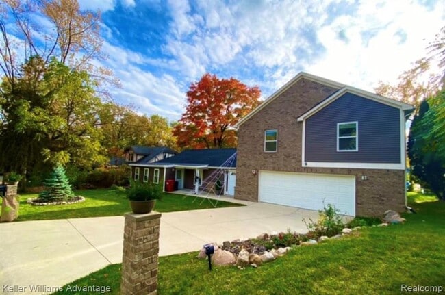 Primary Photo - 4066 Fieldview Ave