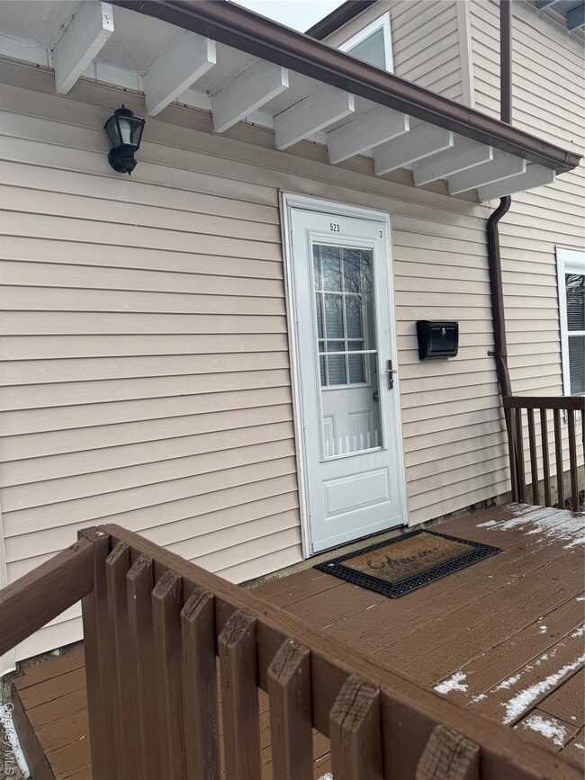 Building Photo - 523 Fostertown Rd