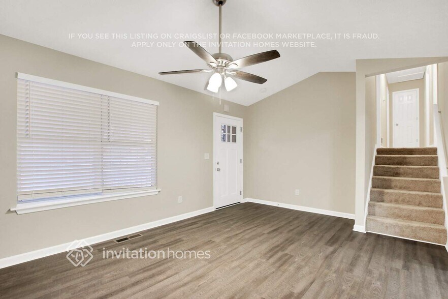 Building Photo - 3859 Willow Hollow