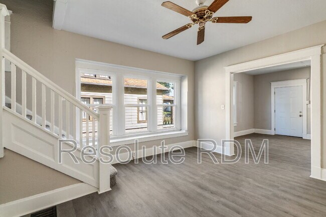 Building Photo - 1314 N Dearborn St