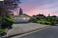 Building Photo - 277 Hidalgo Ct