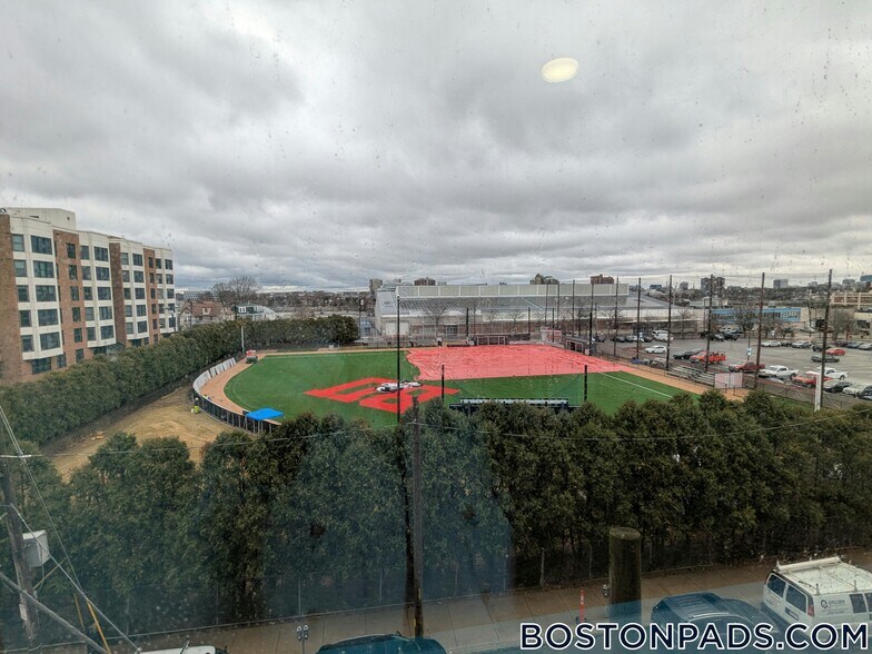 Building Photo - 1079 Commonwealth Ave