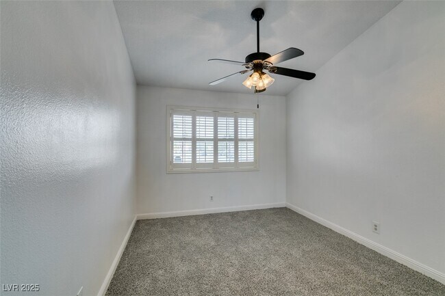 Building Photo - 362 Umbria Way