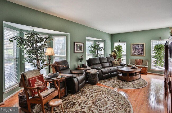 Building Photo - 5111 Lands End Ct