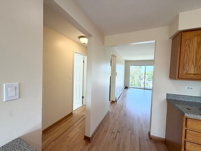 Building Photo - 8101 83rd Pl