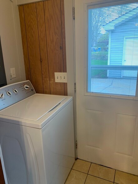 Building Photo - 2606 Grouse Ln