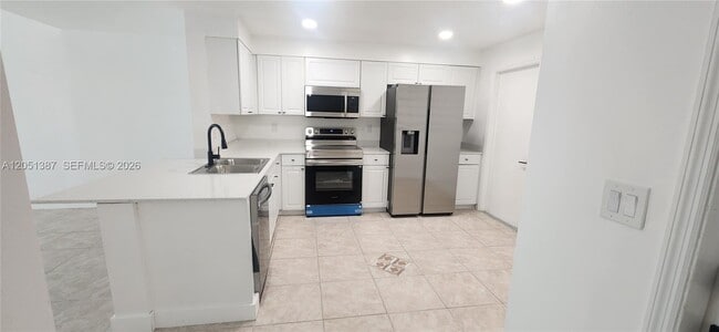 Building Photo - 1599 Veracruz Ln