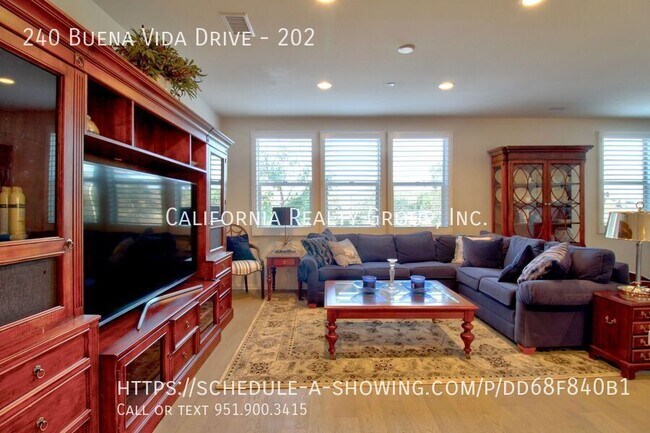 Building Photo - 240 Buena Vida Dr