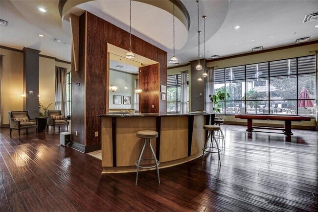Building Photo - 3040 Peachtree Rd