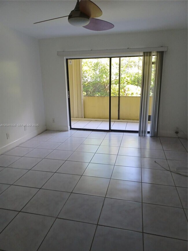 Building Photo - 3101 Oakland Shores Dr