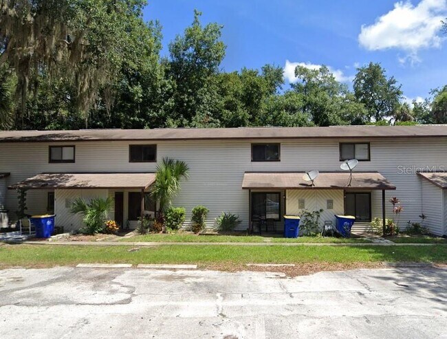 Building Photo - 322 Canal Rd