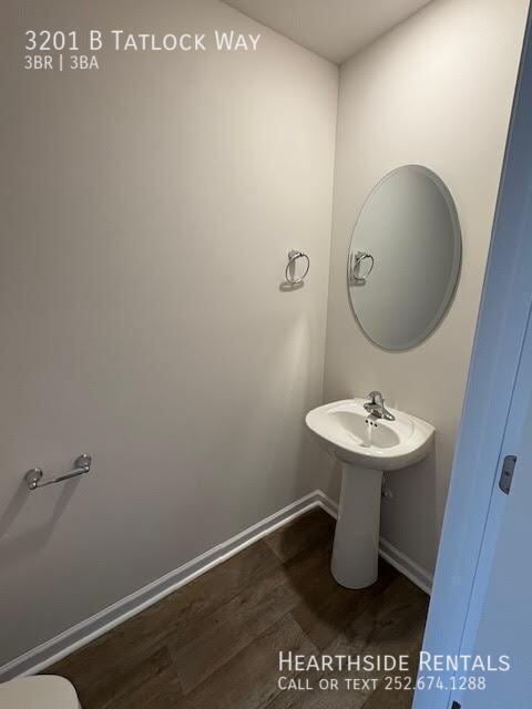 Building Photo - 3201 Tatlock Wy