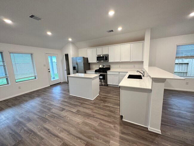 Building Photo - 5804 Knox Lndg Dr